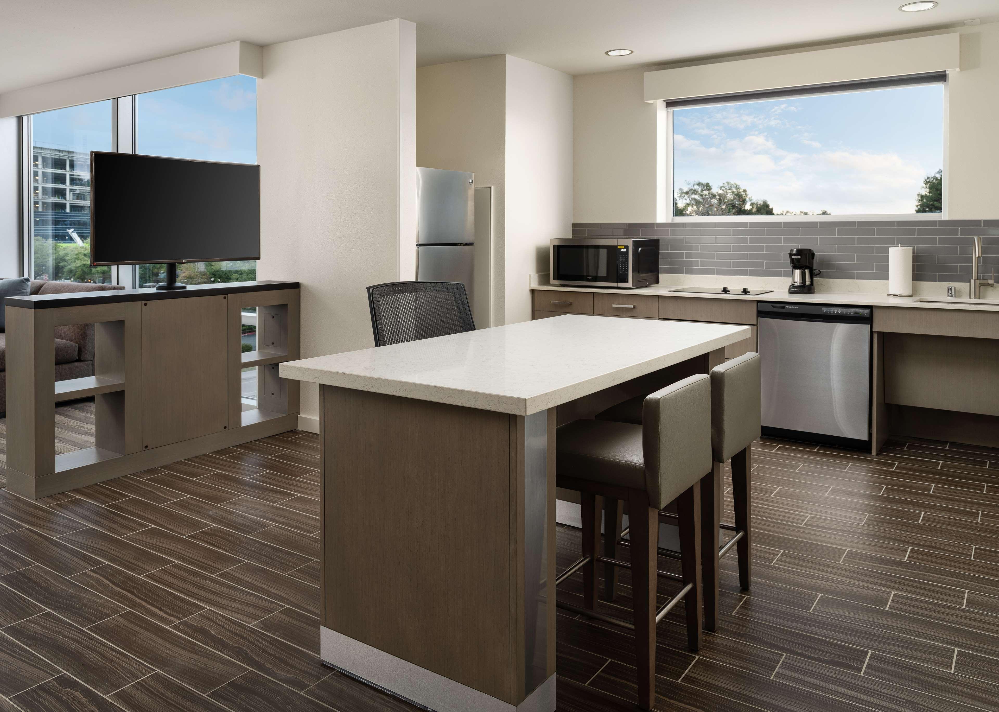Hyatt House San Jose Airport Hotell Eksteriør bilde